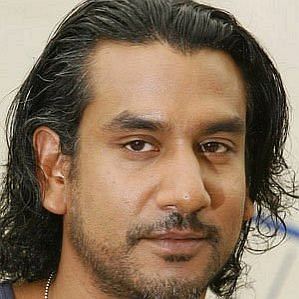 Naveen Andrews profile photo