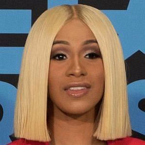 who is Cardi B dating