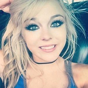 Blondiewondie profile photo