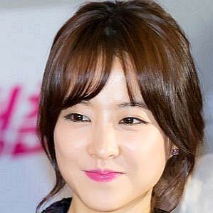 Park Bo-young profile photo