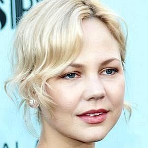 Adelaide Clemens profile photo