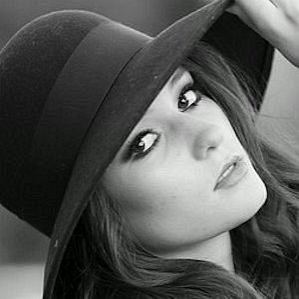 Elena Coats profile photo