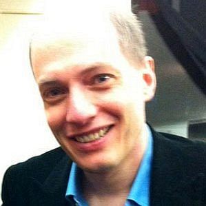 Alain de Botton profile photo