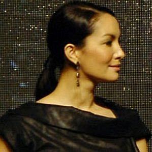 Nadya Hutagalung profile photo
