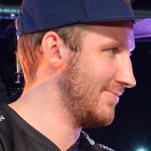 Olof Kajbjer profile photo
