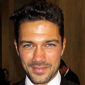 ryan paevey worth dating actor old facts celebscouples opera soap money girlfriend he source born married famousdetails celebsmoney torrance monday
